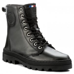 document.querySelector('[name="name"]').value = 'Raga';